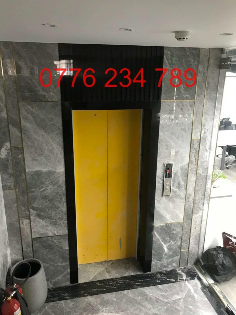 Trang trí thang máy bằng inox