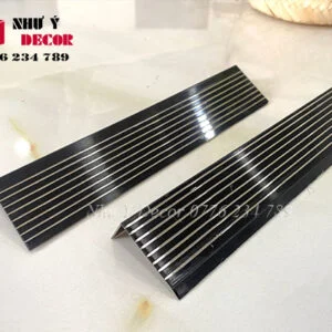 Nẹp Chống Trượt Cầu Thang