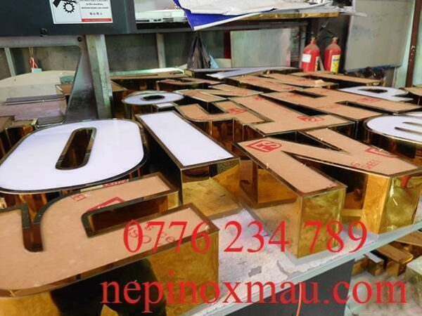 chữ inox vàng xước