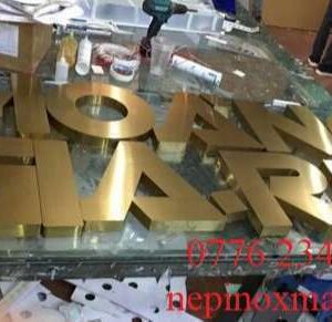 chữ nổi inox vàng xước